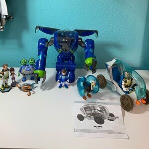 Disney Jr. Miles From Tomorrowland Transforming Exo-Flex  & Scout Rover Lot